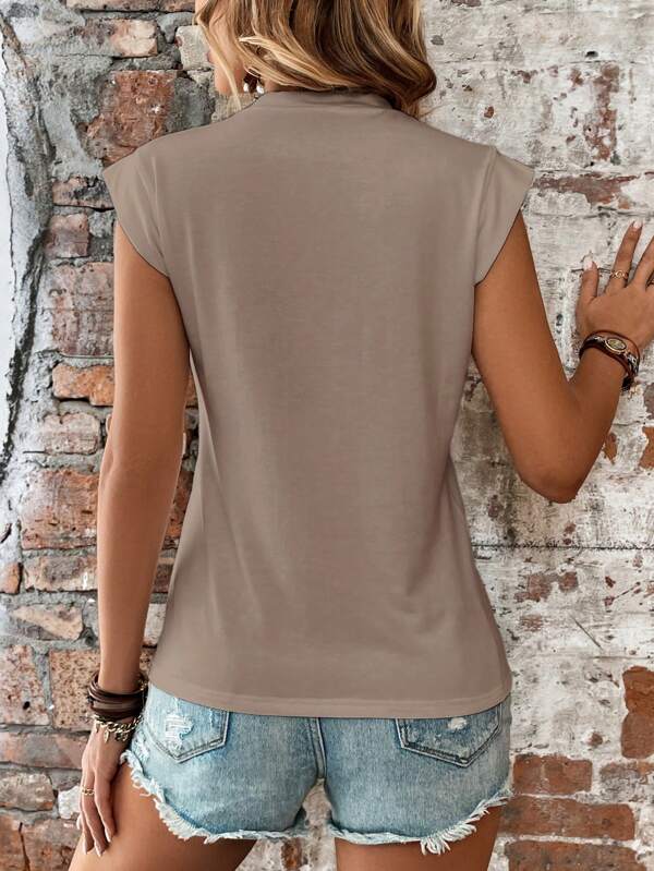 Plain round neck T-shirt Plain round neck T-shirt