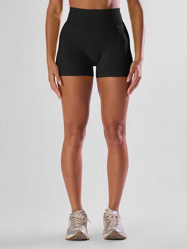 High-waisted mini shorts, comfortable and breathable, suitable for sports fitness, running, club activities, paddle tennis, tennis, pickleball and other winter sports. High-waisted mini shorts, comfortable and breathable, suitable for sports fitness, running, club activities, paddle tennis, tennis, pickleball and other winter sports.