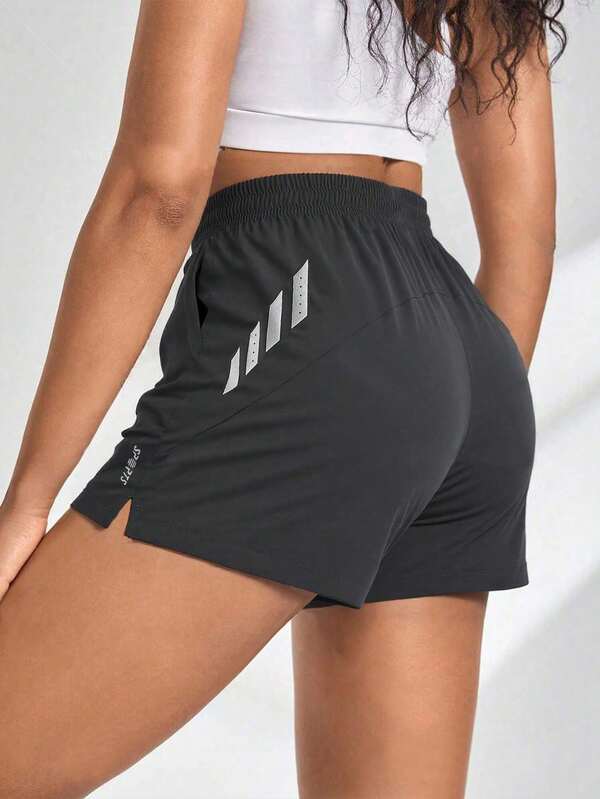 One piece women's summer sports butterfly print shorts, elastic waist drawstring running pants, suitable for indoor fitness and outdoor running, black